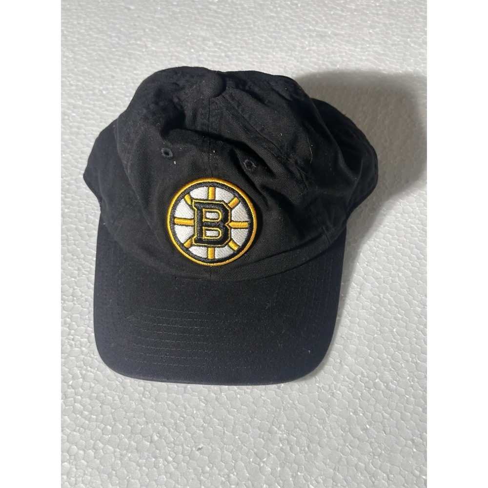 Vintage BOSTON BRUINS BLACK HAT/CAP with embroided logo Adjustable strap